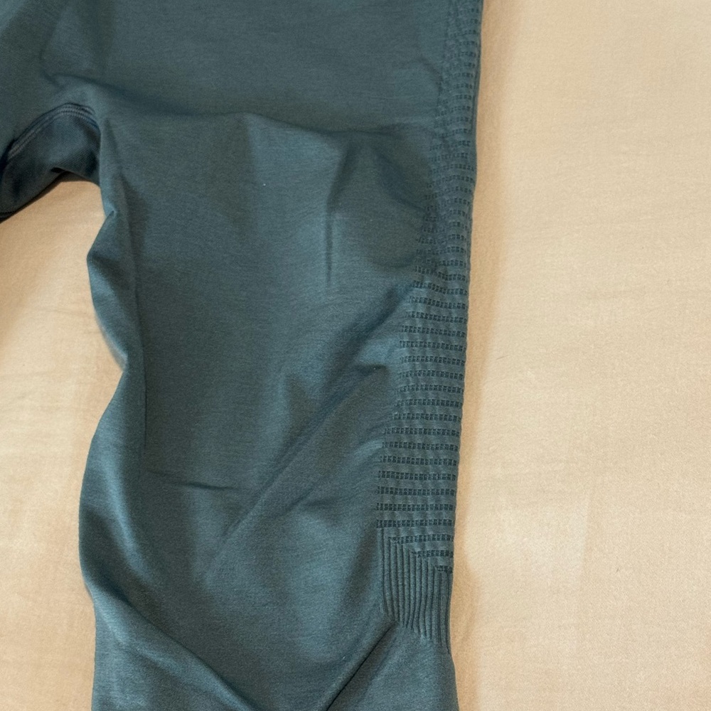 Alphalete Women's Teal High Compression Leggings XXL Used - Picture 2 of 7